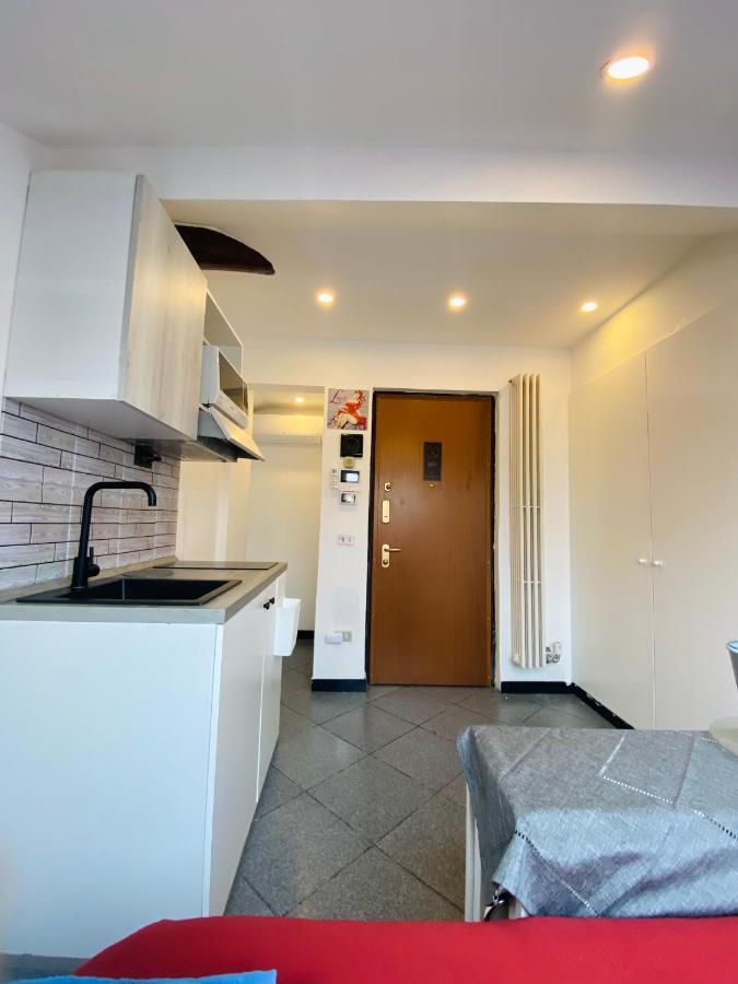 Lecco Centro 1 Apartment Bagian luar foto